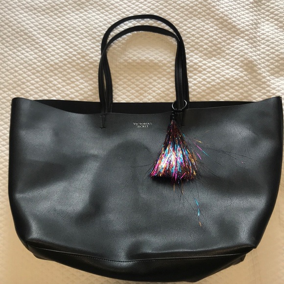 Large Victoria's secret tote - Picture 2 of 3